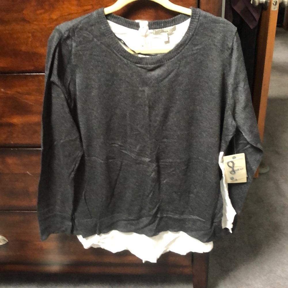 Bass NWT xl layered look sweater xl